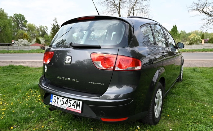 Seat Altea XL cena 22700 przebieg: 145000, rok produkcji 2012 z Działdowo małe 379